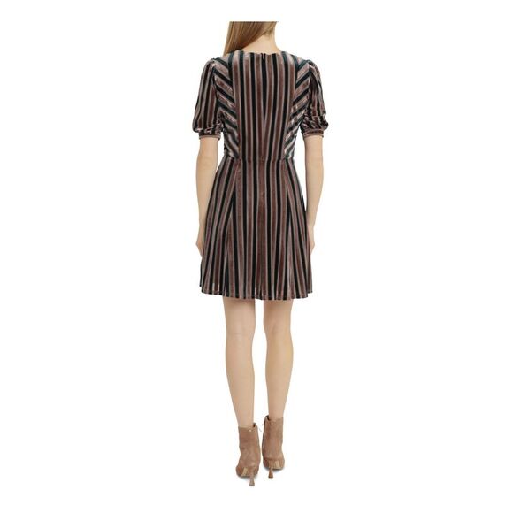 LONDON TIMES Womens Lined Short Sleeve Short Wear To Work Fit + Flare Dress - Picture 2 of 2